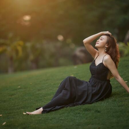 La moda è più che semplice abbigliamento: è fiducia in se stesse, individualità ed espressione di sé. Nel panorama della moda odierna, in continua evoluzione, inclusività e stile vanno di pari passo, e pochi marchi incarnano questa filosofia con la stessa maestria di Fiorella Rubino. Noto per celebrare le curve con raffinatezza e autenticità, il marchio di moda italiano è diventato un punto di riferimento per le donne alla ricerca di design eleganti e contemporanei che uniscano comfort e sicurezza. Dai capi essenziali chic per tutti i giorni alle collezioni stagionali di grande impatto, Fiorella Rubino continua a ridefinire la moda curvy moderna attraverso uno stile italiano senza tempo e silhouette attentamente studiate.